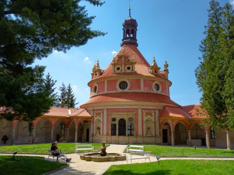 Penzion Samorost Jarosov nad Nezarkou Dış mekan fotoğraf
